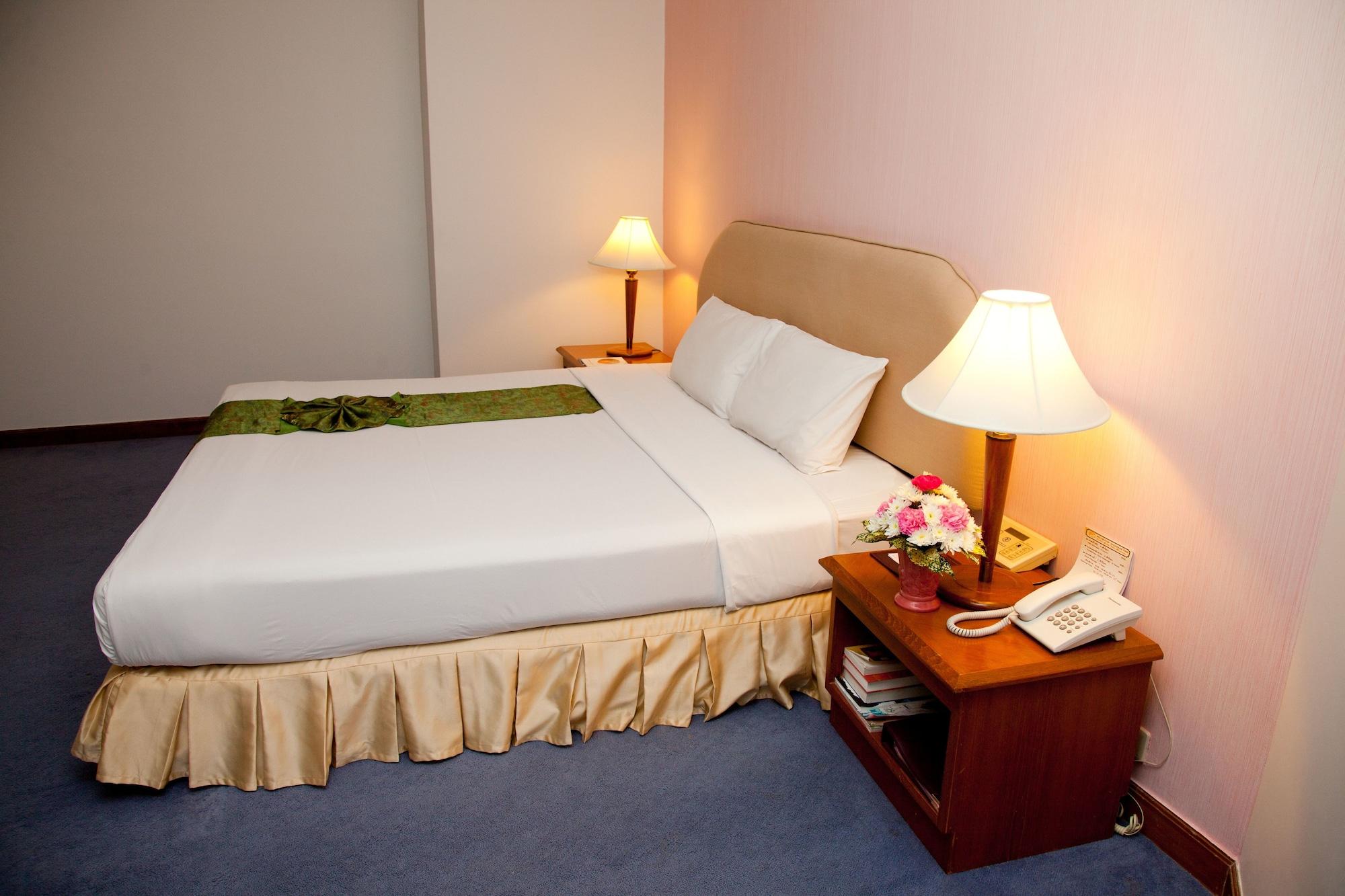 Thumrin Thana Hotel Trang