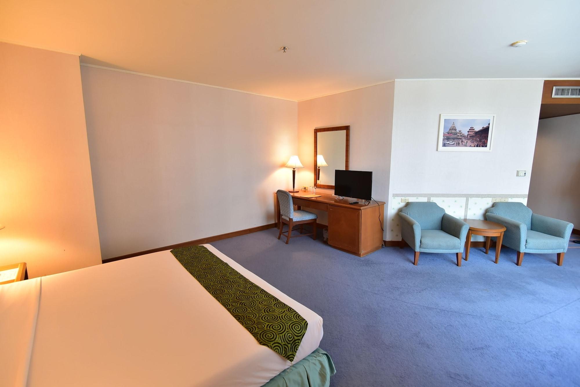 Thumrin Thana Hotel Trang