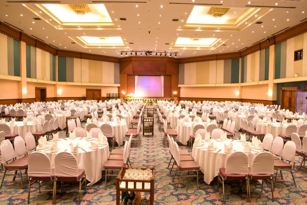 Hotel Thumrin Thana